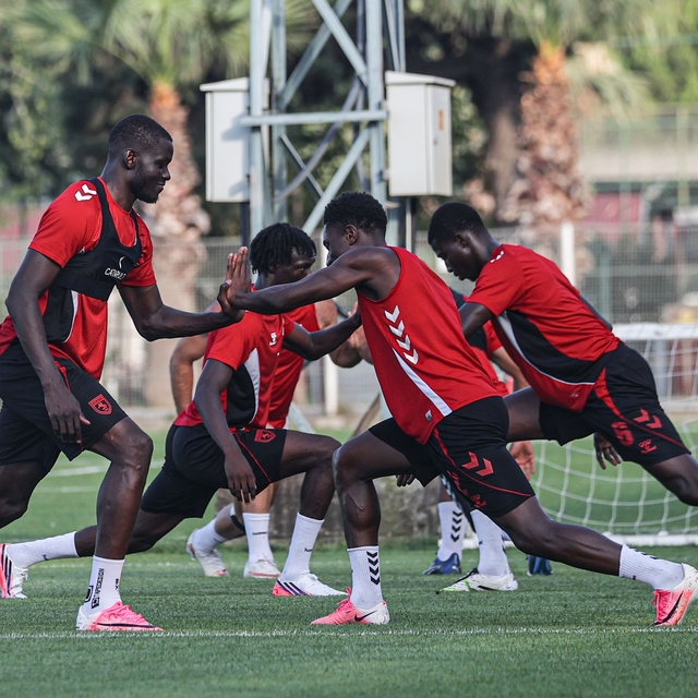 Samsunspor, Çaykur Rizespor karşısında 3 puanla tanışmak istiyor