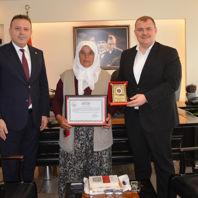 Tarlasını Jandarma Asayiş Vakfı'na bağışladı
