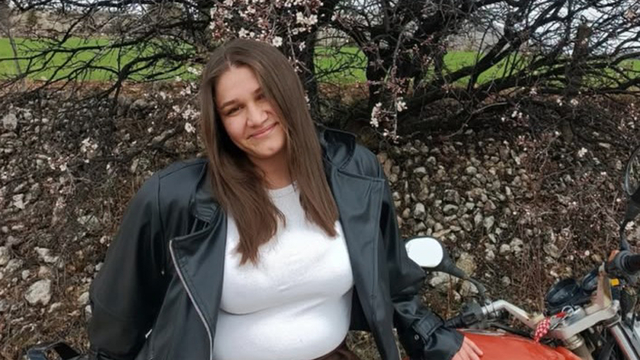 Otomobille çarpışan motosikletin sürücüsü Nehir, hayatını kaybetti