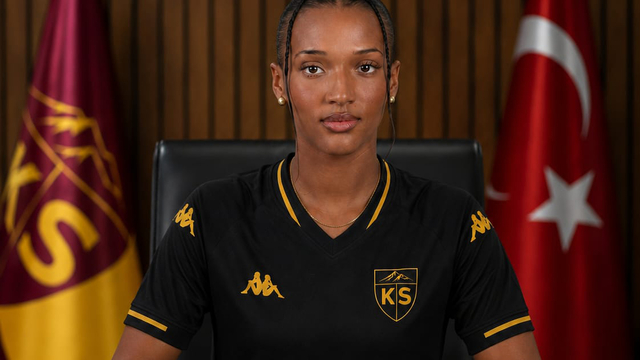 Kayseri Kadın FK Haiti milli takım sporcusu Laurie-Ann Moise'yi transfer etti