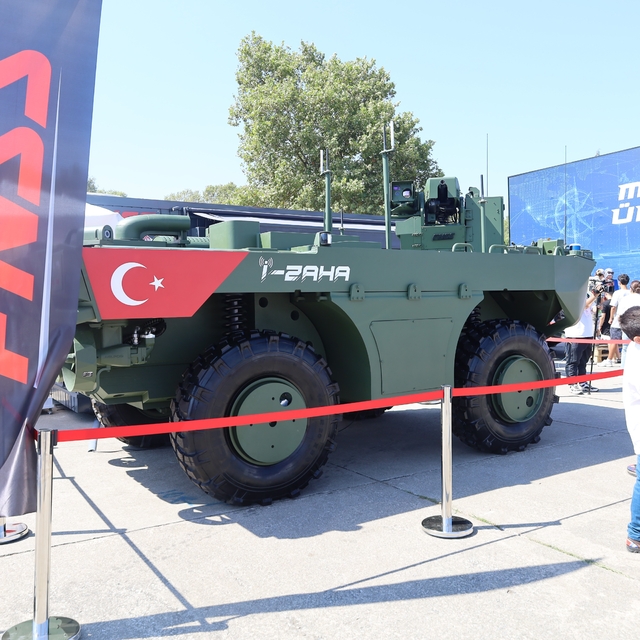Amfibi harekatın yeni öncüsü vitrine çıktı: İlk kez tanıtıldı
"İ-ZAHA" Deni...