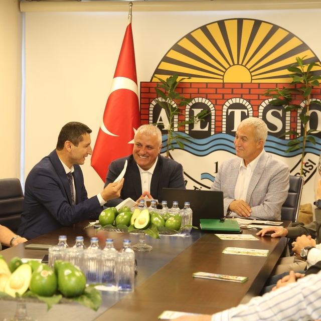 Alanya avokadosunun Avrupa Birliği coğrafi işaret başvurusu gerçekleştirild...