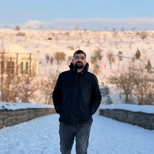 Evinde kalp krizi geçiren 35 yaşındaki şahıs hayatını kaybetti