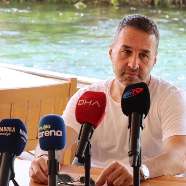 Yalçın Koşukavak kadın gazetecilere yönelik sözleri için özür diledi