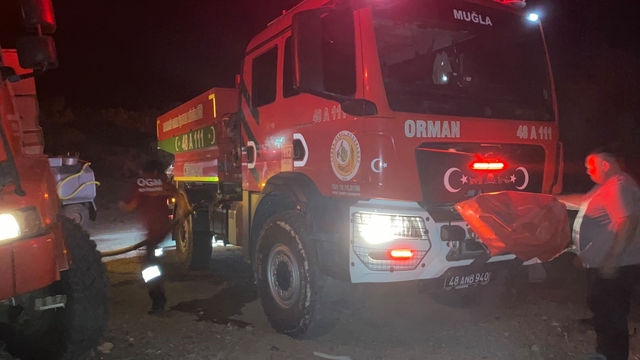 Marmaris'teki orman yangını kontrol altına alındı