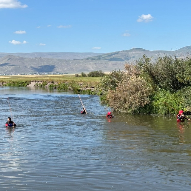 Kura Nehri'nde kaybolan Çoban'dan acı haber: Cansız bedeni 5 metre ileride...
