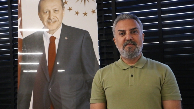 Terörsüz Türkiye süreci AK Parti'ye güveni arttırdı
AK Parti Bağlar İlçe Başkanı Avcıkıran:
''Cumhurbaşkanı Erdoğan ve MHP lideri Bahçeli ellerini taşın altına koydu''
''Terörsüz Türkiye süreci ile birlikte bölgenin özellikle ekonomide, sanayide, tarımda, turizmde şaha kalkacağına inanıyorum''
''AK Parti'ye de çok ciddi anlamda bir güven var. Vatandaşlar bu işi çözse çözse Cumhur İttifakı çözer diyor''
''İnsanlar barışa inanmış, kardeşliğe inanmış. Sürece zarar vermemek için herkes elinden geleni yapıyor''
