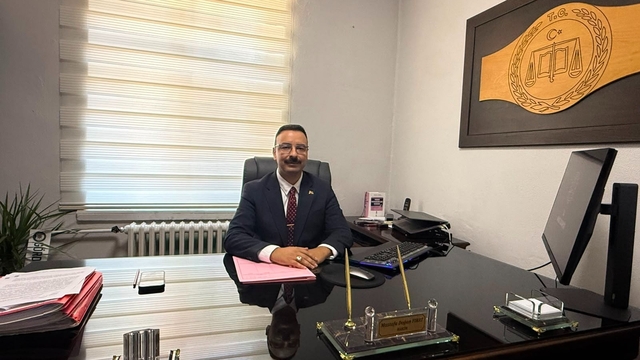 Gördes'in yeni hakim ve savcısı göreve başladı
