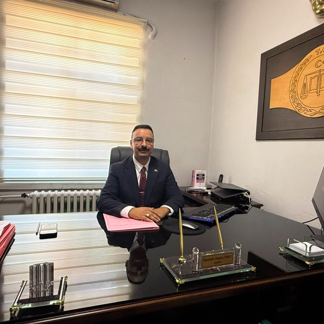 Gördes'in yeni hakim ve savcısı göreve başladı