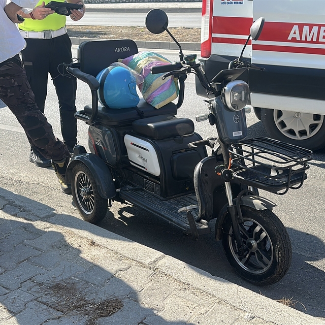 Burdur'da devrilen 3 tekerlekli motosikletin sürücüsü yaralandı