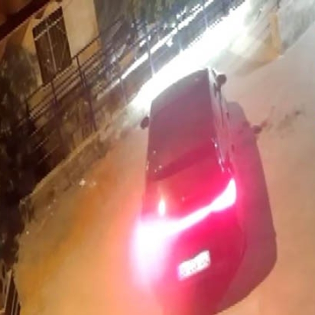 Önce boğdu, sonra izledi: İzmir'deki vahşet saniye saniye kamerada
Boynunda...