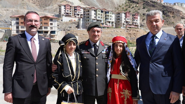 Genelkurmay Başkanı Orgeneral Bayraktaroğlu Artvin'de