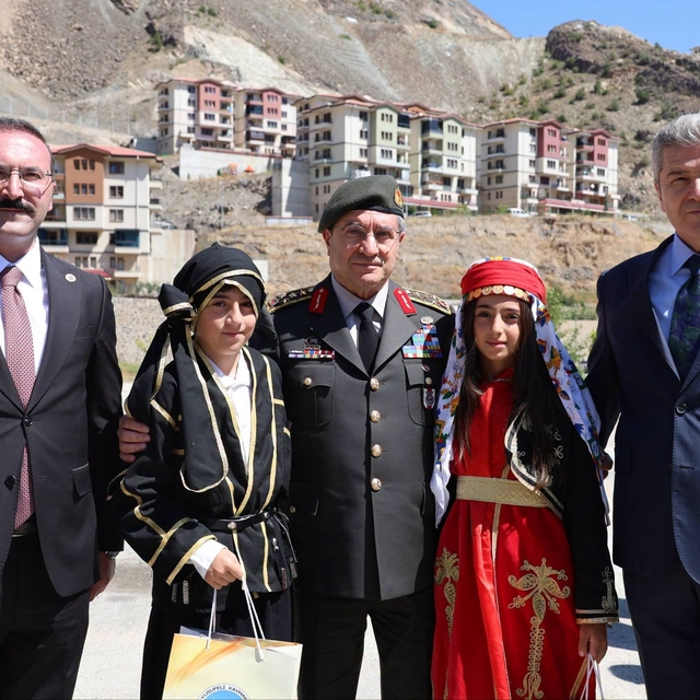 Genelkurmay Başkanı Orgeneral Bayraktaroğlu Artvin'de
