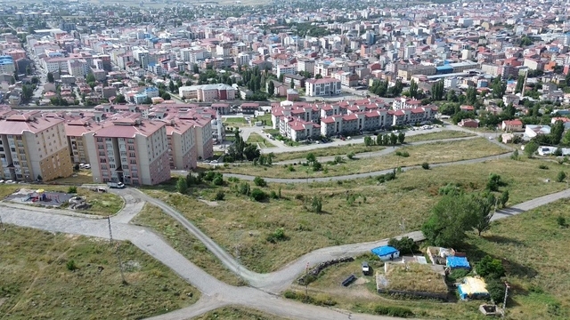 Kars'ta yapı ruhsatı verilen daire sayısı bölge illerini geride bıraktı