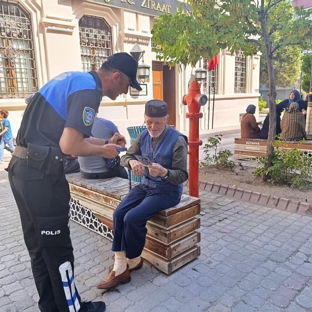 Kütahya'da Toplum Destekli Polislerden dolandırıcılık ve hırsızlık uyarısı