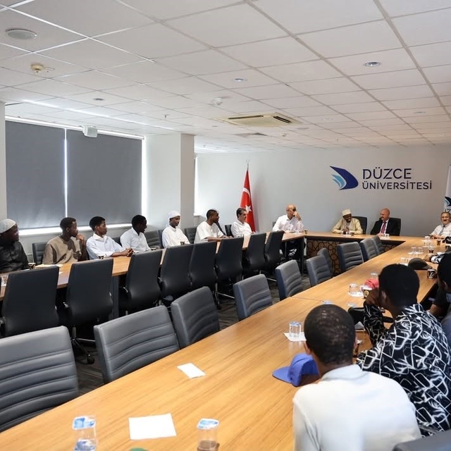 Ruanda Müftüsü Rektör Sözbir ile görüştü