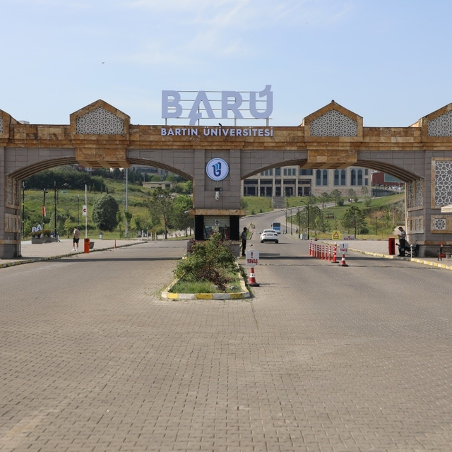 BARÜ YKS yerleştirmelerinde yükselişini sürdürüyor