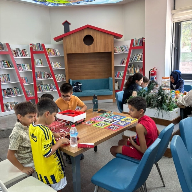 Aydın'da çocuklar zeka oyunlarıyla hem düşündü hem eğlendi
