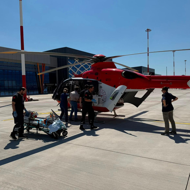 Ambulans helikopter, 4 aylık bebek için havalandı