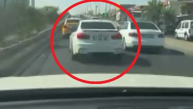 Trafikte otomobiliyle makas attı; o anlar kamerada