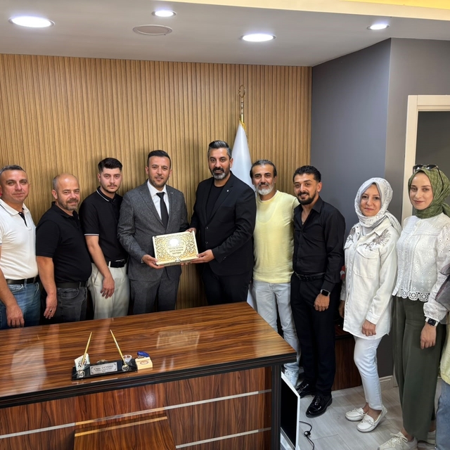 Tavşanlı'da berber ve kuaför esnafının sorunları masaya yatırıldı