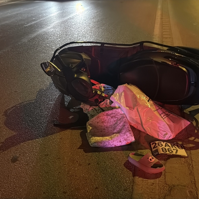 Eskişehir'de otomobil ile motosiklet çarpıştı: 2 yaralı
Motosiklet sürücüsü...