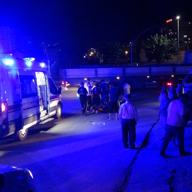 Malatya'da otomobil motosiklete çarptı: 2 kardeş yaralandı