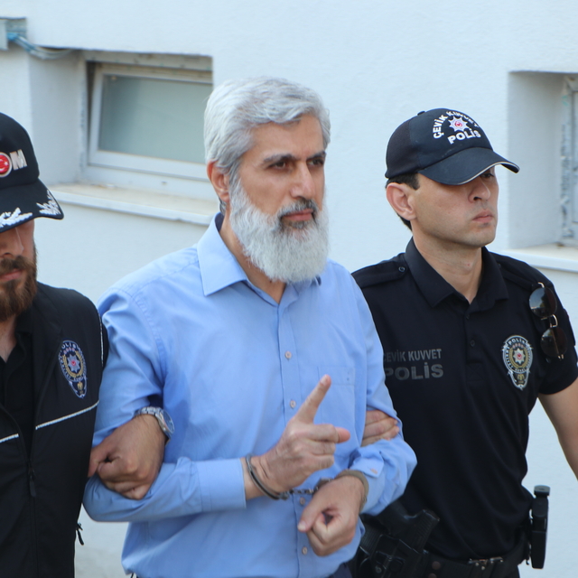 Alparslan Kuytul ve eşi tutuklandı