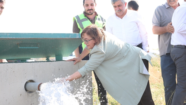 Yarım asırlık hasret sona erdi
Şahin ilk tuşa bastı, kılavuzlu suyu Nurdağı ve İslahiye tarlalarıyla buluştu