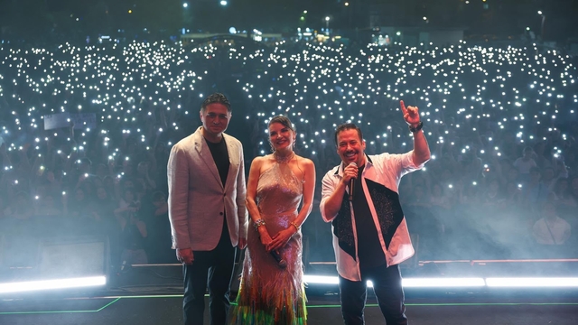Aliağa Sanat Günleri'nde üçüncü hafta tiyatro ve müzikle renklendi
Göksel'den Aliağa'da unutulmaz konser