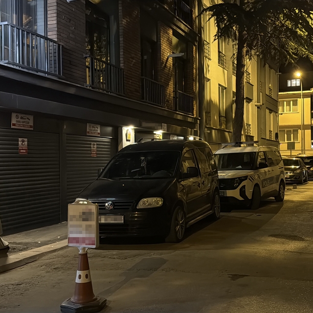 Ölen kişinin kimliği ile aparta kayıt yaptıran şahıs polis harekete geçirdi
