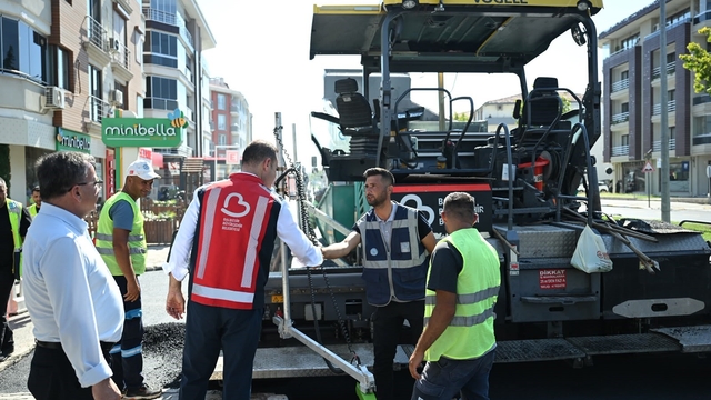 Savaştepe caddesi modern yüzüne kavuştu
Akın: "Emanete sahip çıkıyoruz"