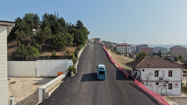 Karabük'te 3 mahallenin ulaşımını sağlayan yol açıldı