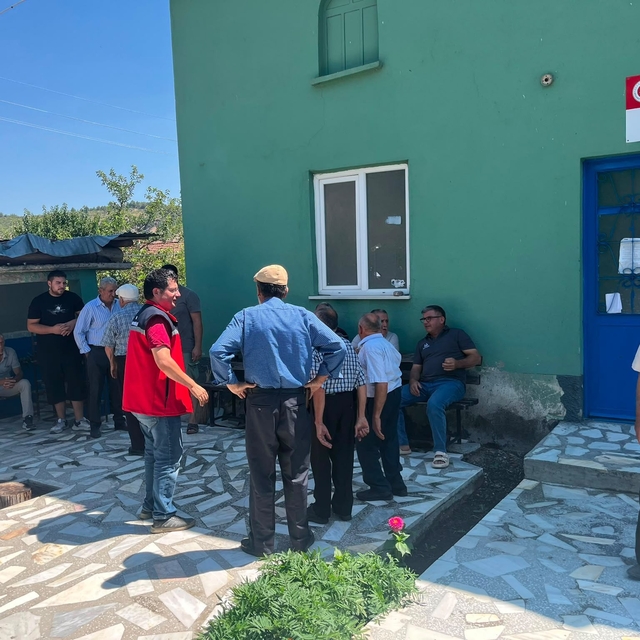 Uşak İl Tarım ve Orman Müdürlüğü ekipleri sahadaki çalışmalarını sürdürüyor
