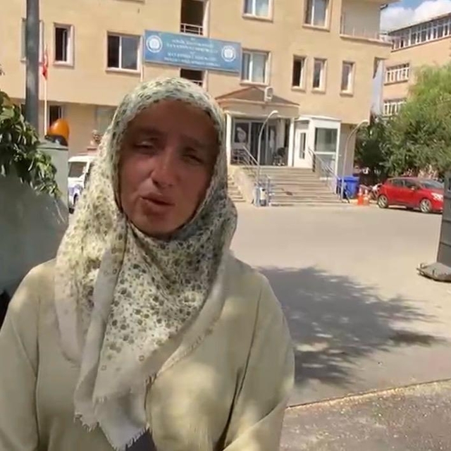 Kayıp oğlu Mehmet'i ararken beyin kanaması geçiren anne yoğun bakımda