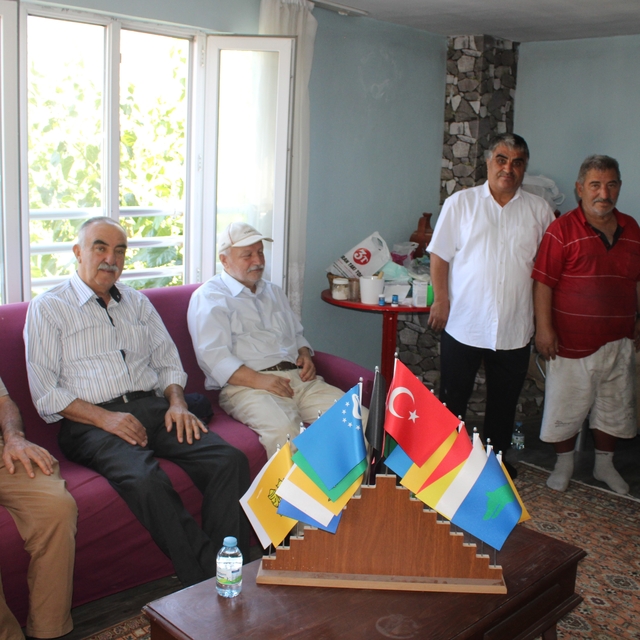 Erciyes'in eteklerindeki köyde Türk dünyasını tanıtıyorlar