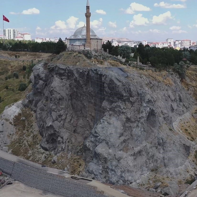 Yukarı Tekke'de tehlikeye karşı kapsamlı çalışma