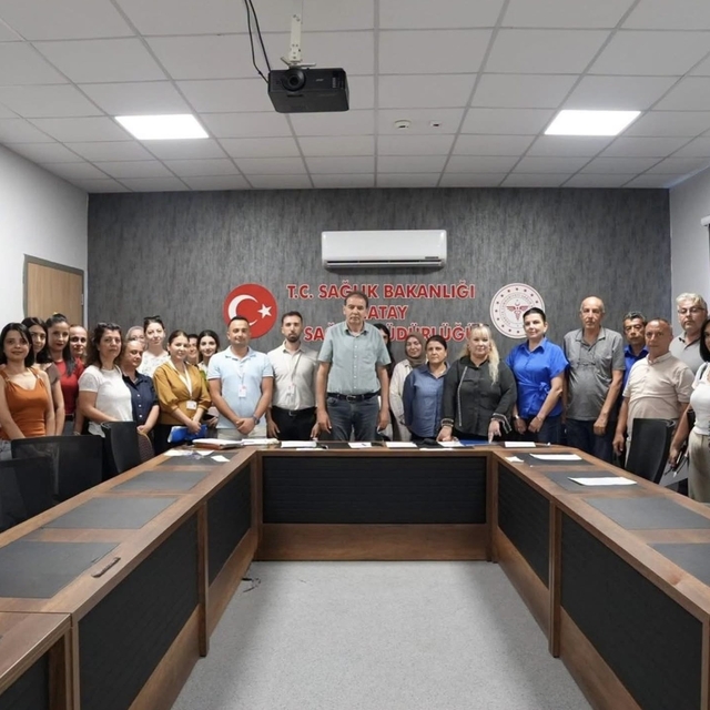 Hatay'da sağlık meslek lisesi öğrencilerinin eğitim süreçleri değerlendiril...