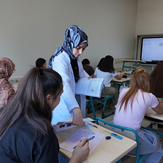Büyükşehir KAYMEK'ten ücretsiz YKS Kursu için deneme sınavı
