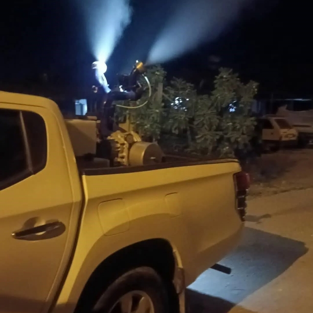 Germencik'te gece ilaçlaması sürüyor