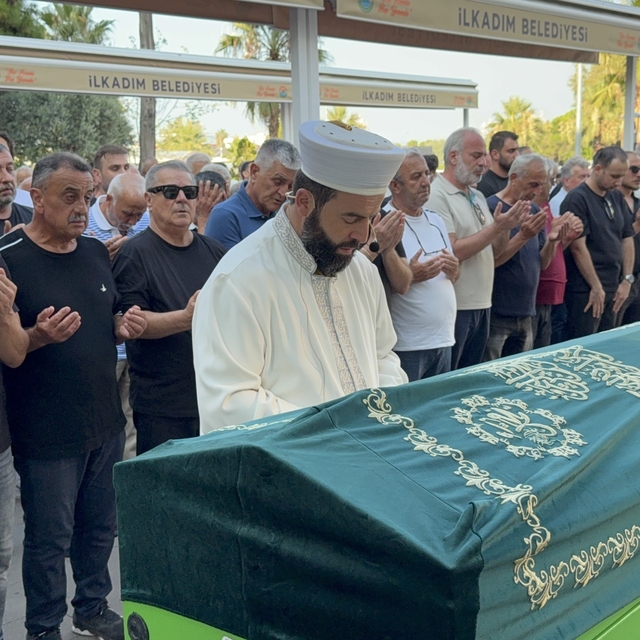Celil Sağır'ın babası Aslan Sağır son yolculuğuna uğurlandı