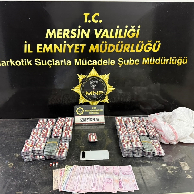 Mersin'de yakalanan 2 uyuşturucu taciri tutuklandı