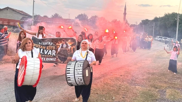 Altıntaş'ta Geleneksel Şalvar Gecesi buluşması
