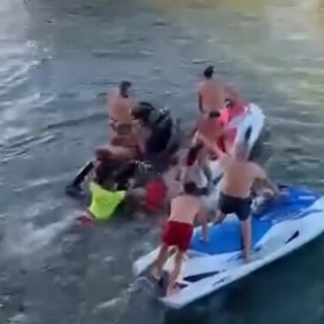 Jetski, köprünün ayağına çarptı: 1ölü, 1 yaralı