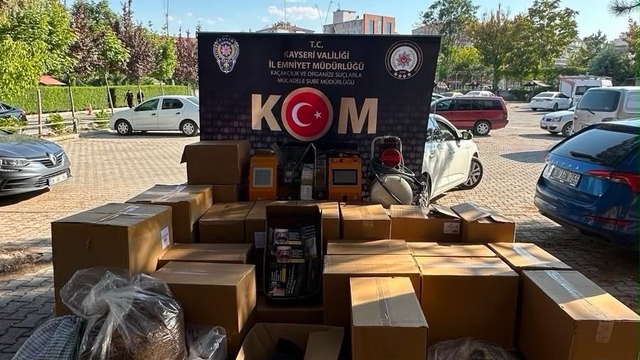 Kayseri'de 270 bin makaron ele geçirildi: 1 gözaltı