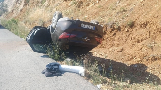 Bilecik'te otomobil takla attı: 2 yaralı