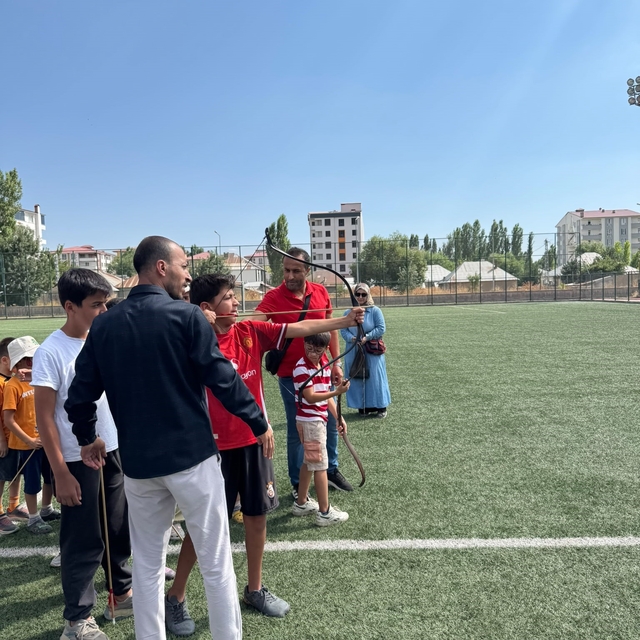Patnos'ta Gençlik Festivali Büyük İlgi Gördü
