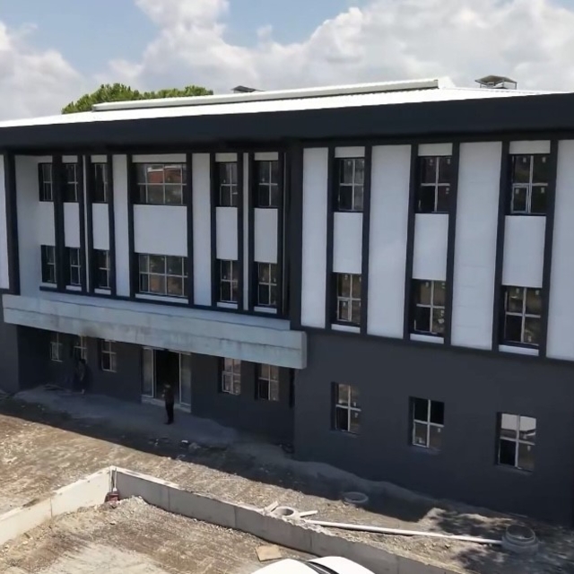Vali Masatlı, Dörtyol sosyal hizmet merkezi inşaatını inceledi