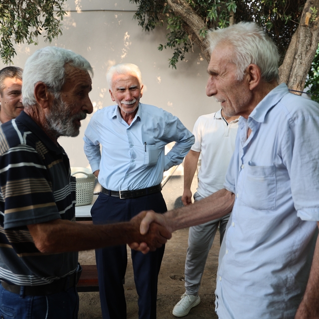 Yaşlı adamlardan örnek davranış
Adana'nın Kozan ilçesinde yaşlı adama çarpt...