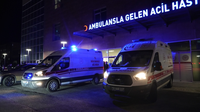 Niğde'de silahlı kavgada 2 kişi yaralandı